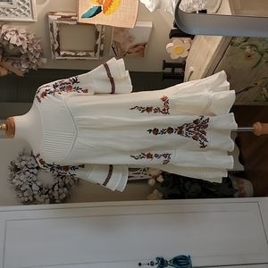 Free People Floral Embroidered Tunic/Dress, Size L NWT